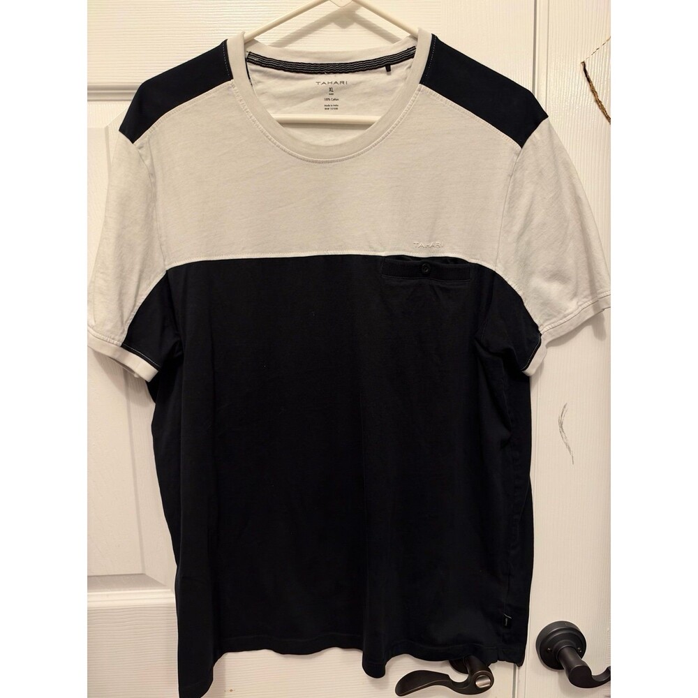 TAHARI Men's XL Black and white shirt